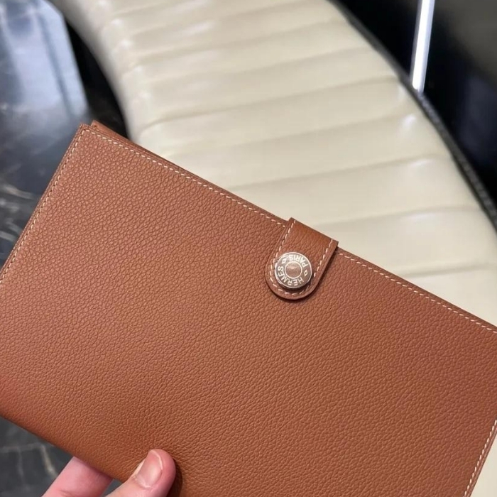 HERMES エルメス R.M.S トゥタンマン 財布