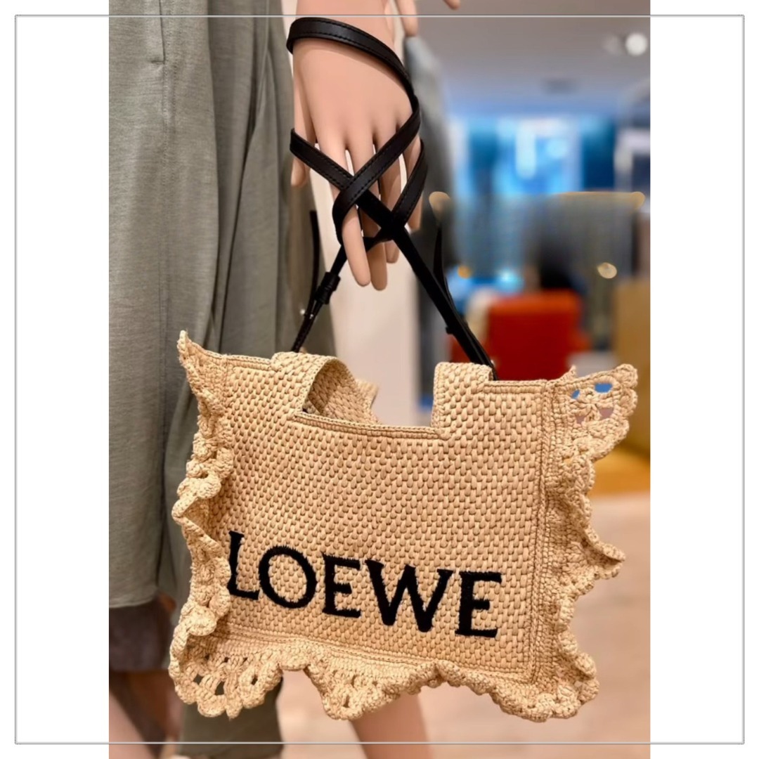 LOEWE◆ラフィア スモール フリル フォントトート ストラップ付