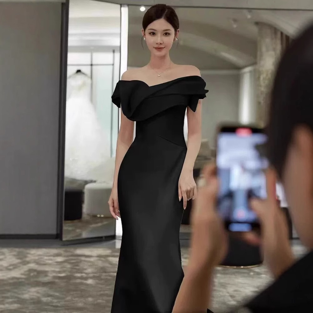 ブラック ロングドレス オフショルダー 結婚式 トレーン nr8754