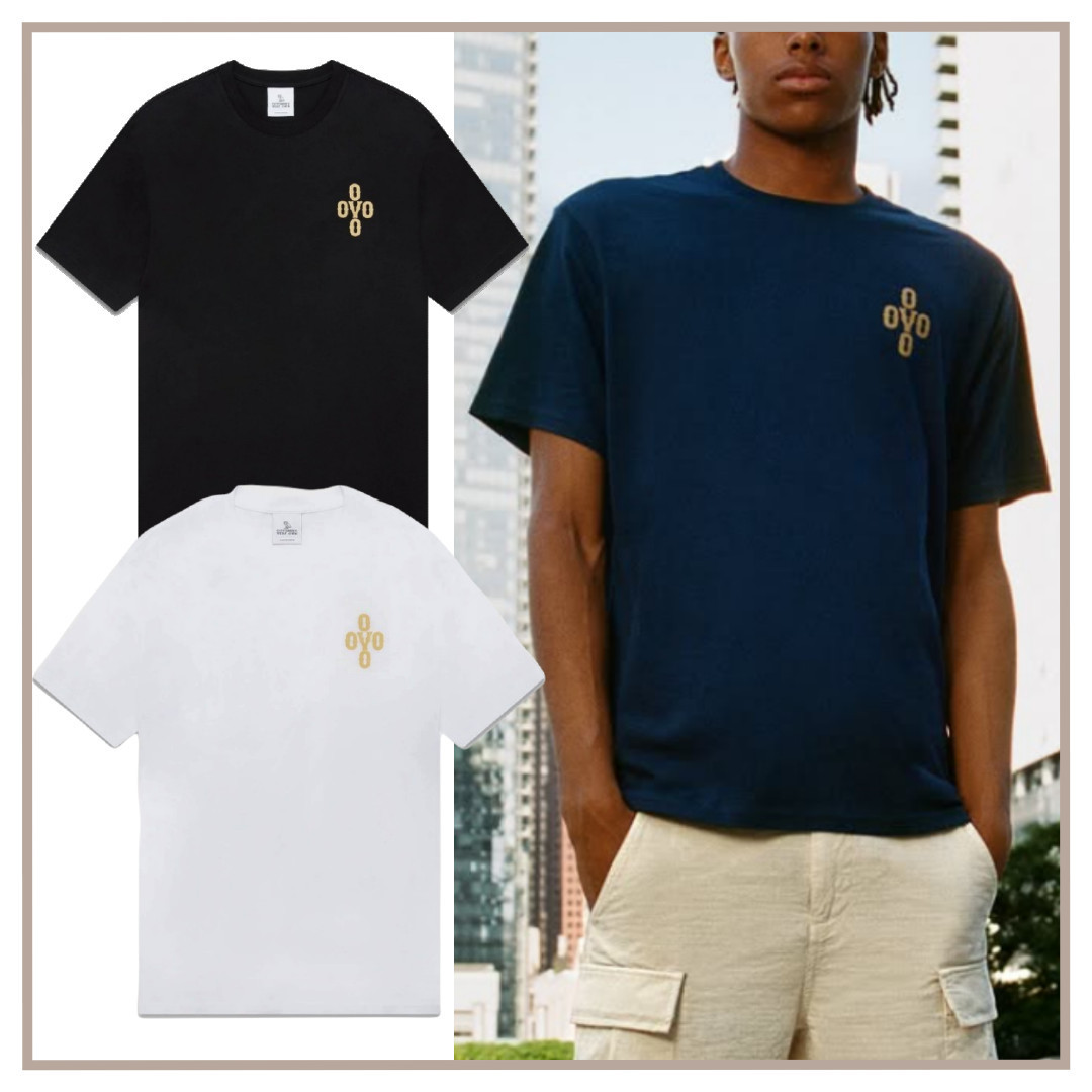 洗練されたストリートカジュアル【OVO】Pom PomロゴTシャツ