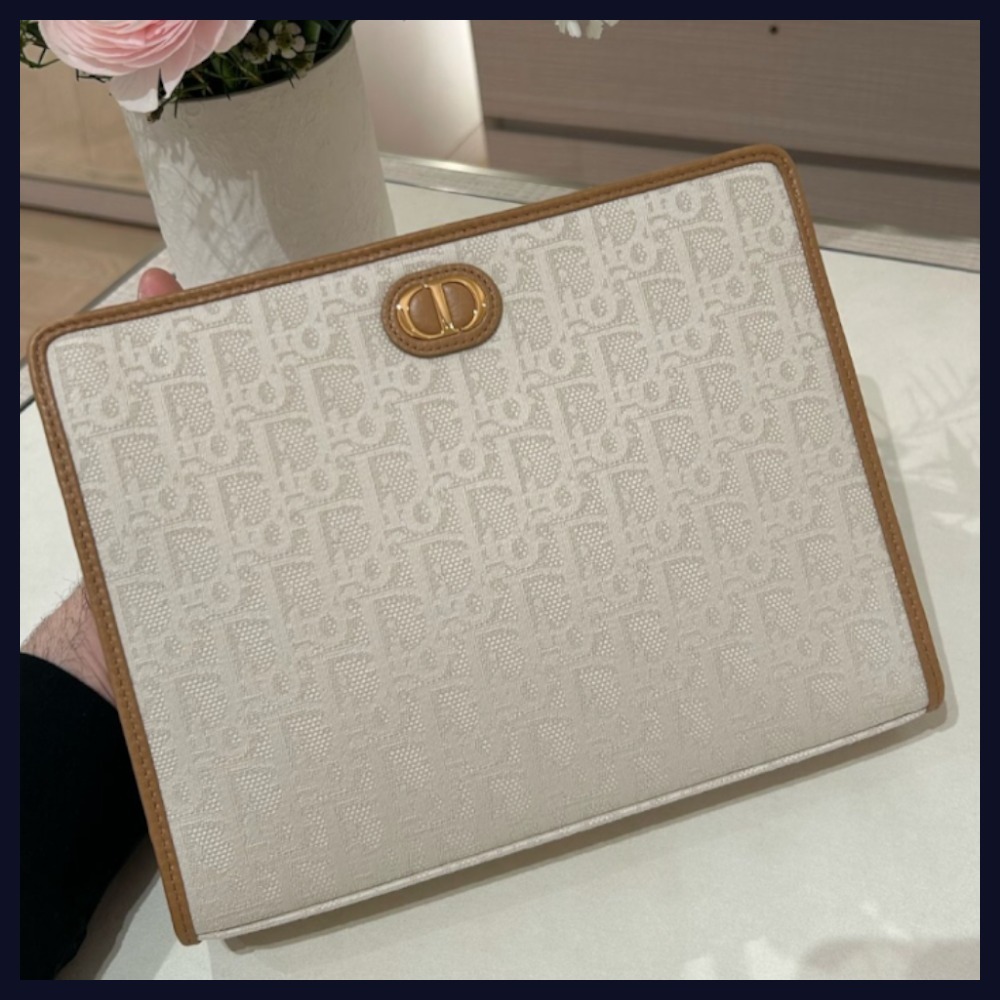 【繊細なデザイン♡】DIOR 30 Montaigne クラッチバッグ