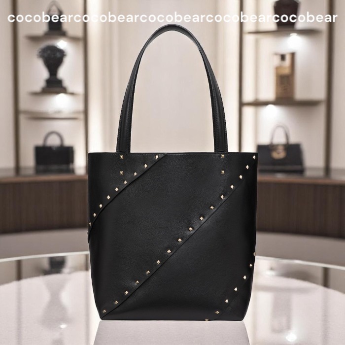 セール☆Valentino☆ロックスタッズ ウィスピー トートバッグ