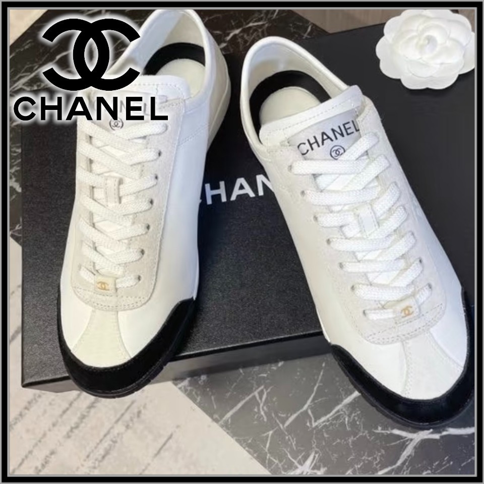 新作デザイン♪【CHANEL】スニーカー
