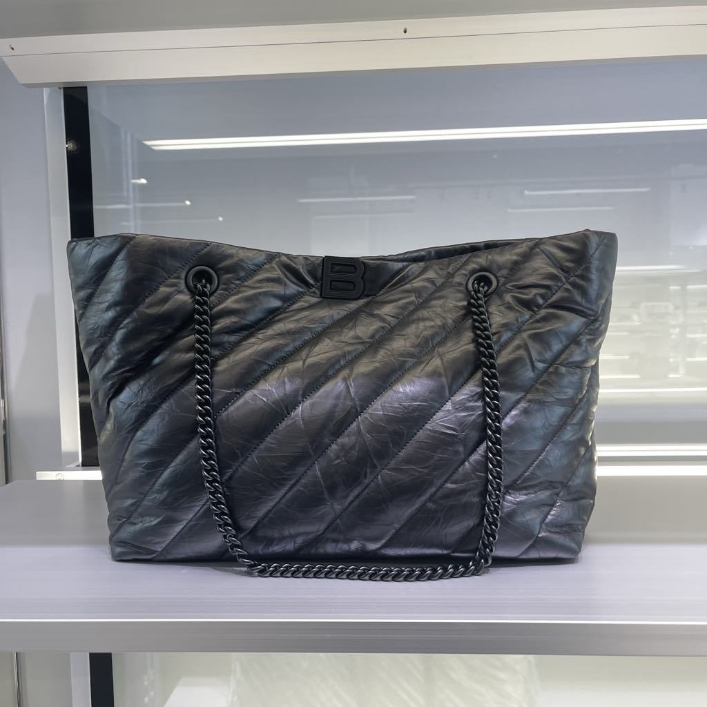 お買い得！！★ バレンシアガ ★Crush Carry All M トートバッグ