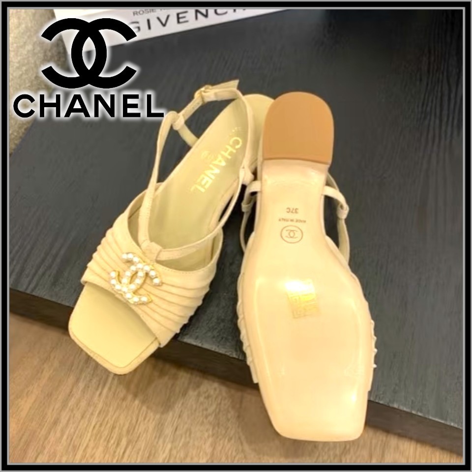 リゾート地に履いていきたい♪【CHANEL】サンダル