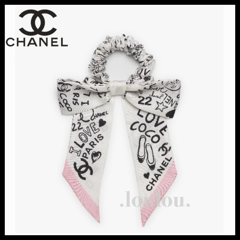 【ポップで可愛いデザイン♡】CHANEL リボンシュシュ