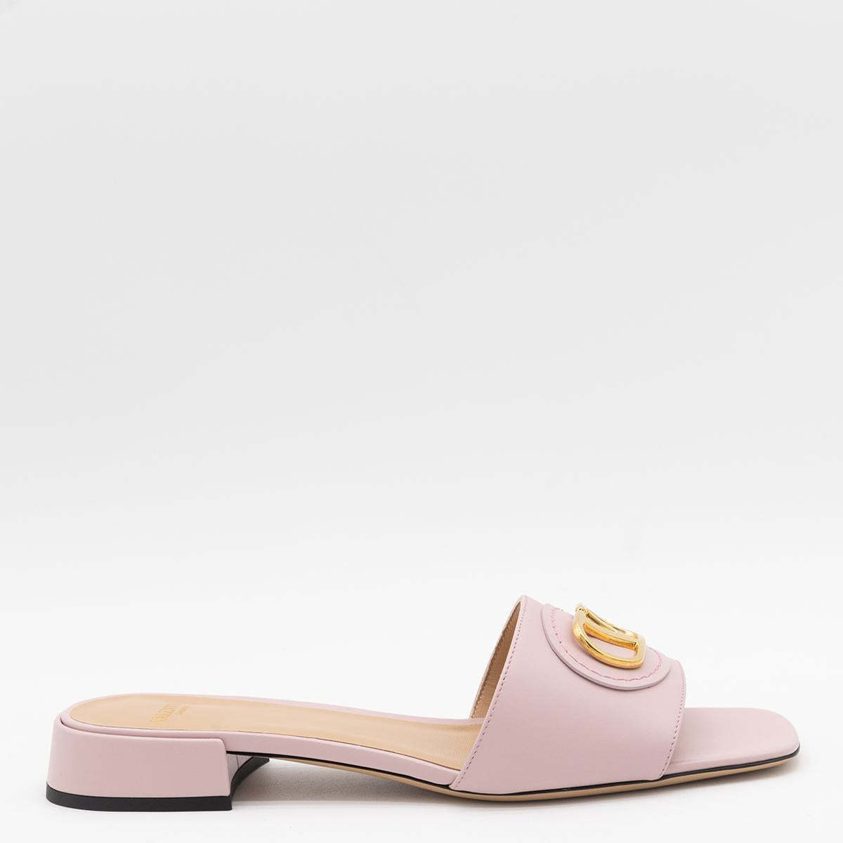 【関税＆送料込み】Valentino Garavani Pink Leather Flats