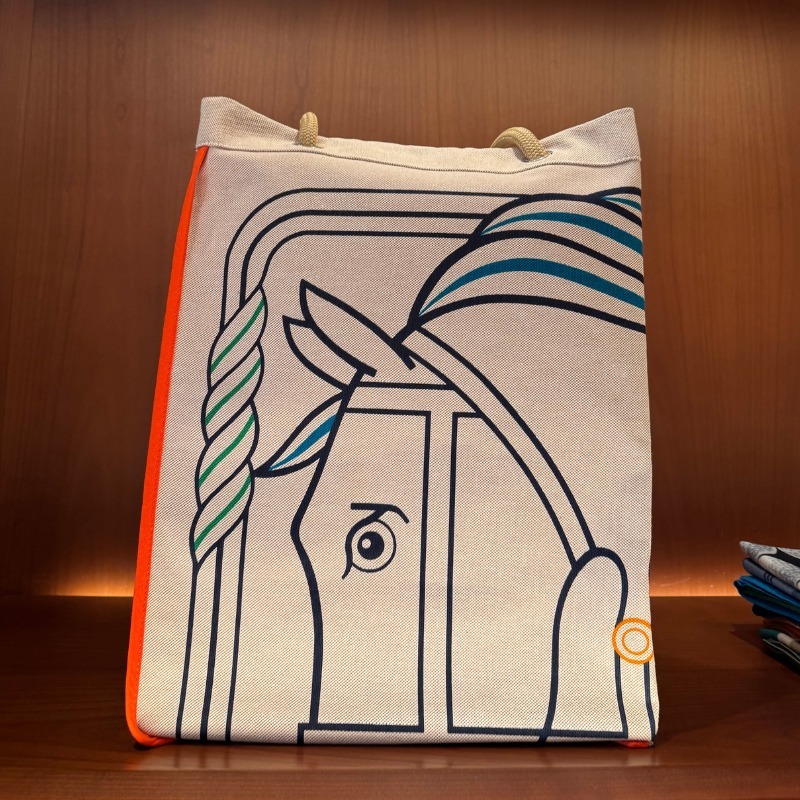 ★リゾートで可愛い★【HERMES】カドリージュ ビーチバッグ