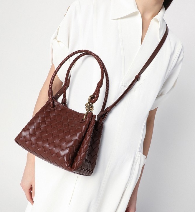 BOTTEGA VENETA 25SS SMALL PARACHUTE ショルダー/トートバック