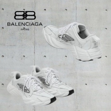 ［25ss新作］BALENCIAGA モンデー スニーカー 825417WDTSC9110