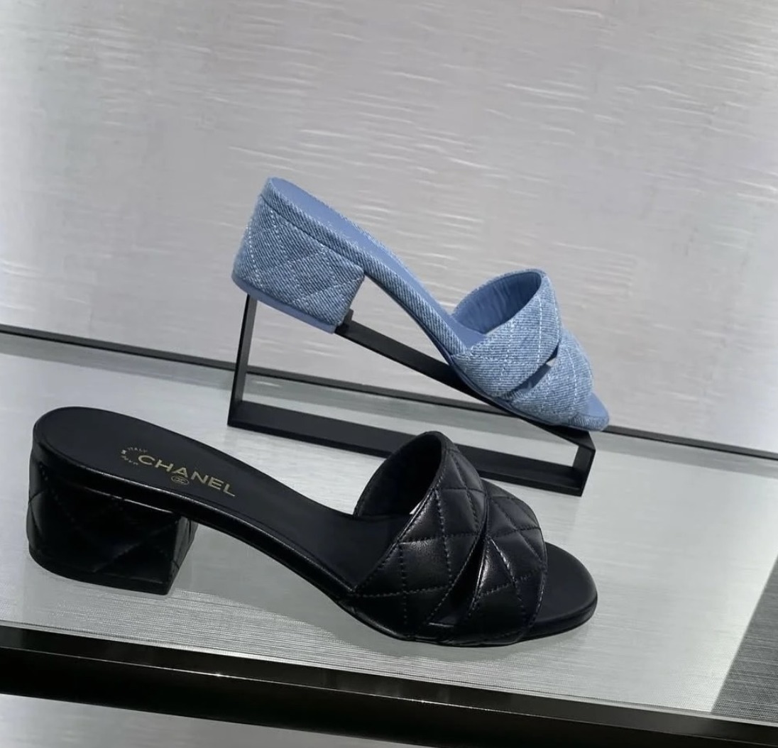 《履きやすい♪4色》CHANEL シャネル ミュール サンダル