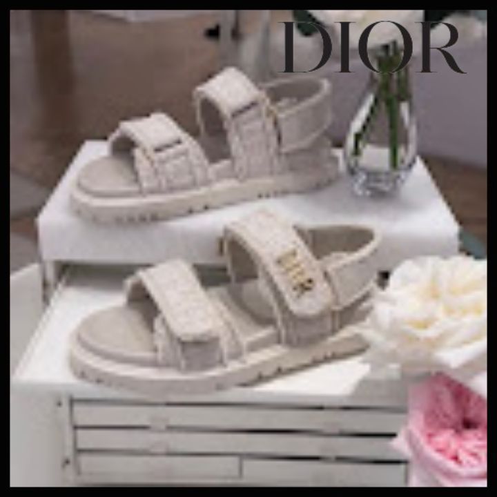 【夏コーデに相性抜群】Dior Dioract サンダル ホワイト