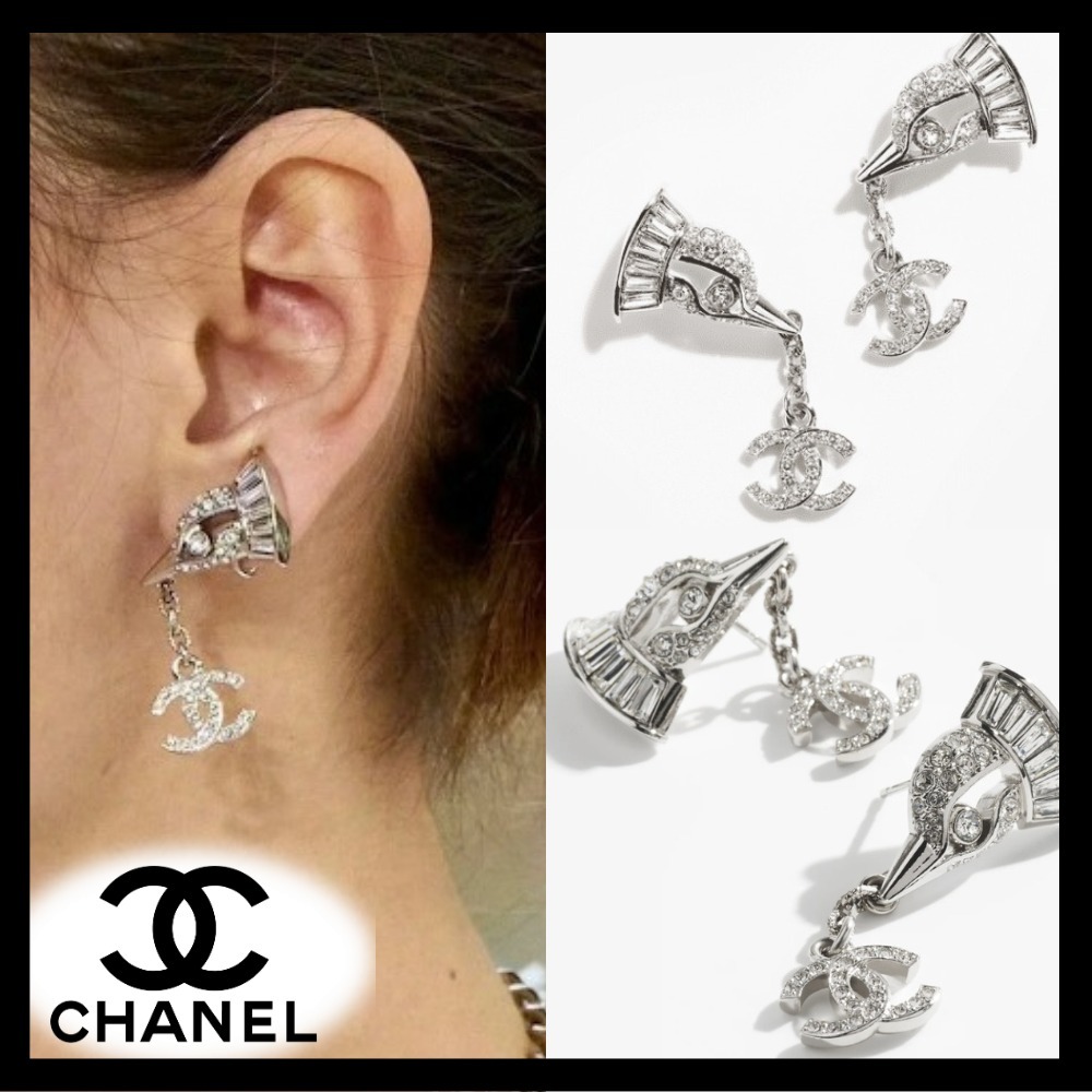 高級感溢れる耳元♡【CHANEL】ピアス バードモチーフ 銀