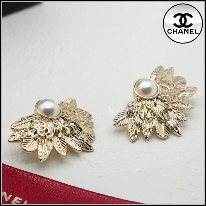 【上品でコーデが可愛く♪】CHANEL 25SS LOOK20 イヤリング