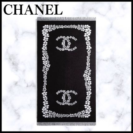 ♡CHANEL♡ラグジュアリーなビーチタオル♡ ブラック（黒）系 CHANEL(シャネル) ビーチタオル(レディース
