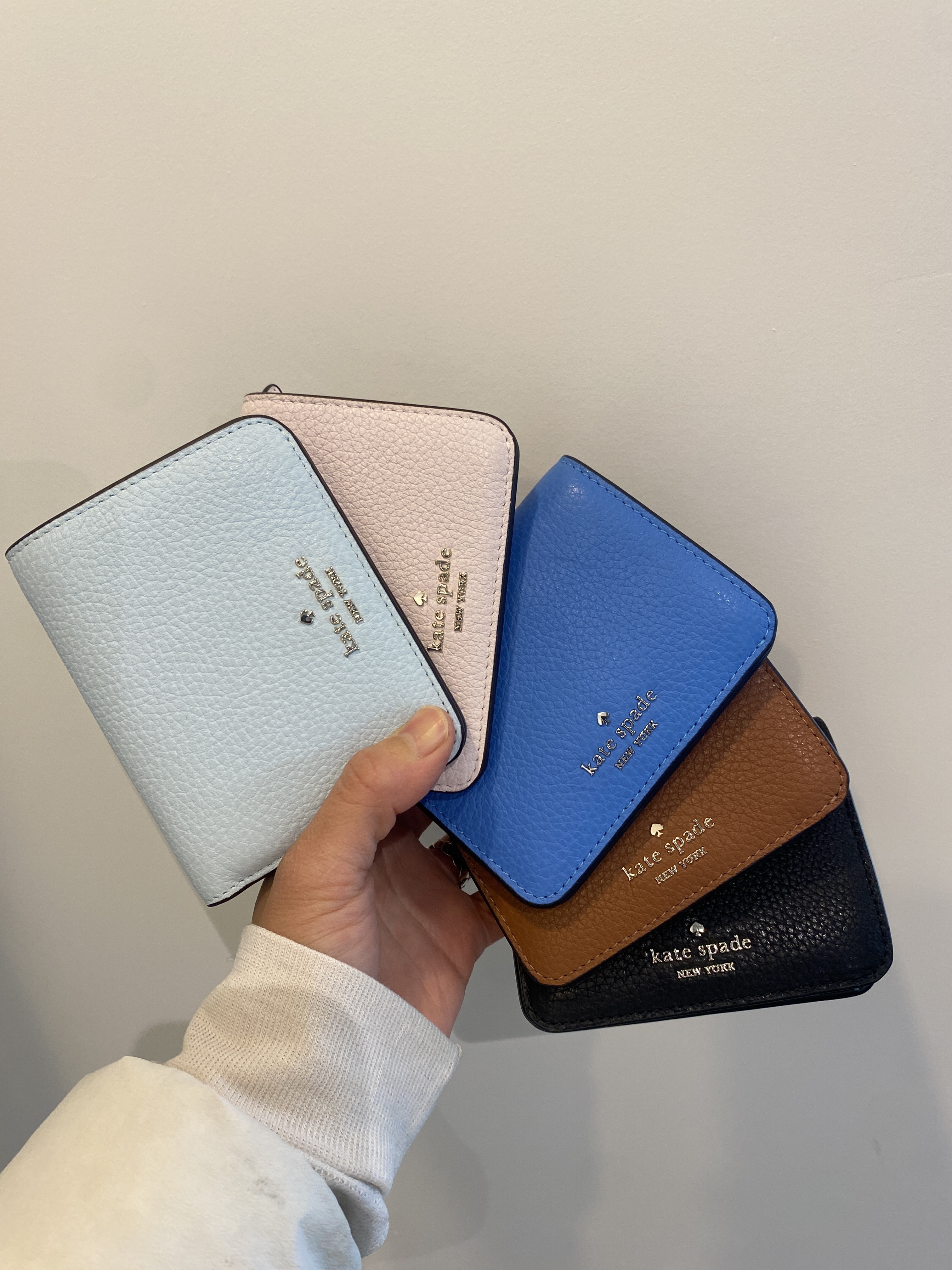 関税込み【ケイトスペード】LENA スリム スモール 二つ折り財布