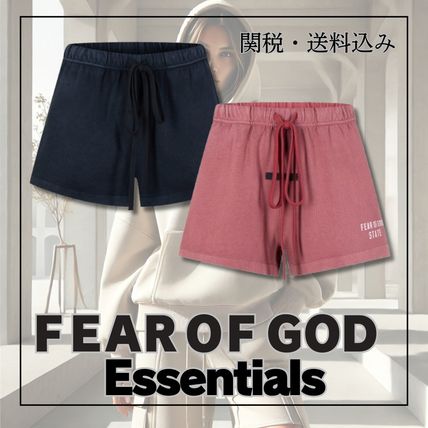 Fear of God Essentials★レディースベロアショーツ★BeachShort Fear of God Essentials Women's Oak Velour Beach Shorts | PacSun