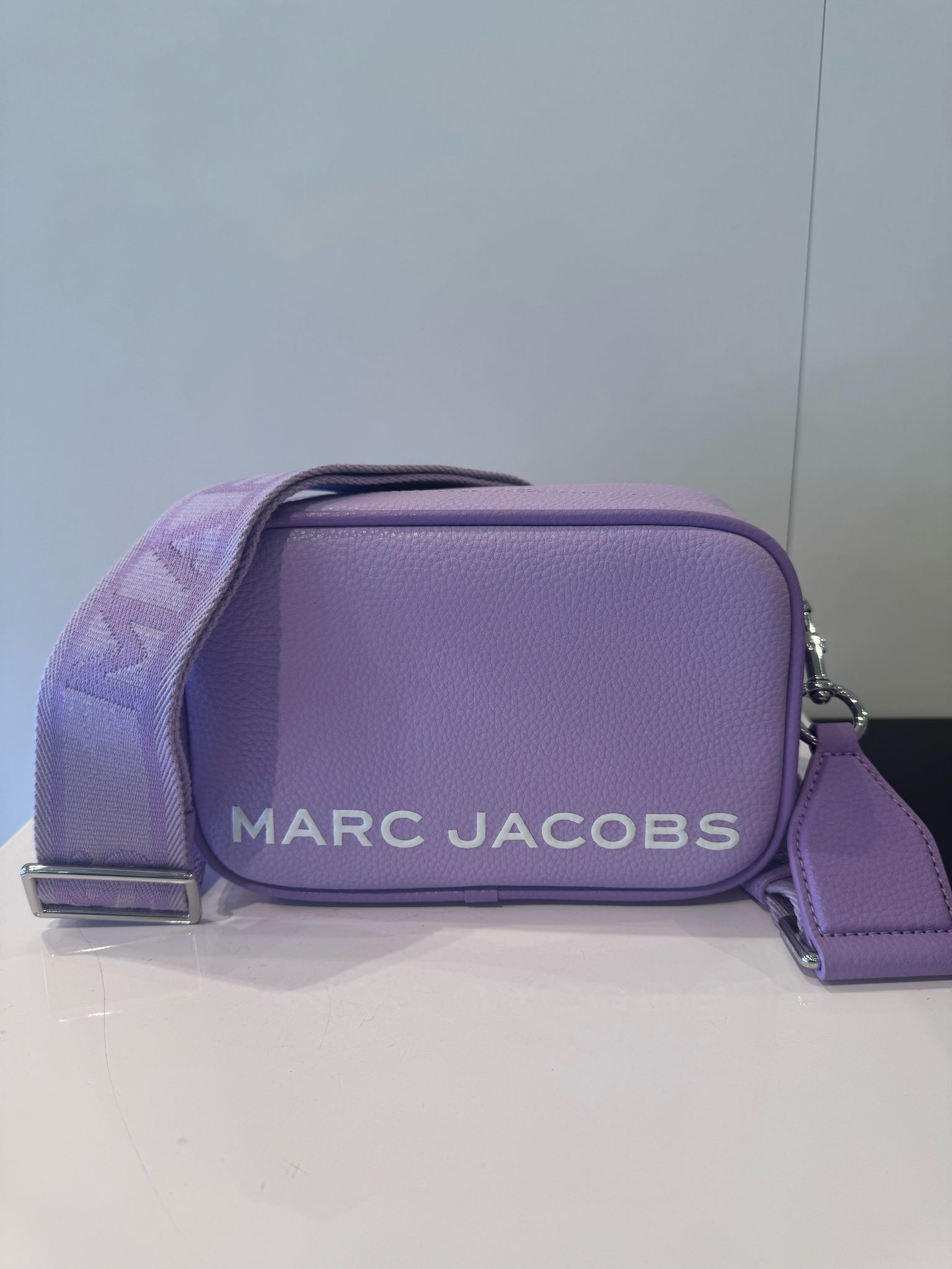MARC JACOBS カメラバッグ フラッシュ