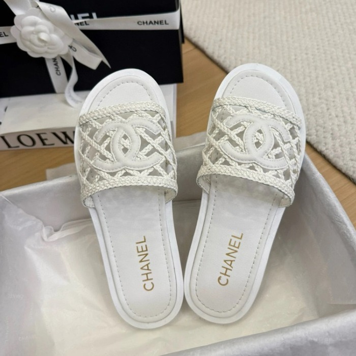 《涼しげな足元に☆》CHANEL 25SS ミュール サンダル