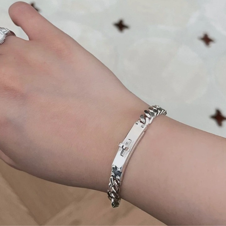 《シンプルで上品》HERMES ケリー グルメット ブレスレットTPM
