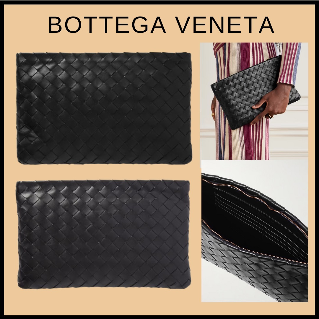 【BOTTEGA VENETA】 イントレチャートレザー ミディアムポーチ