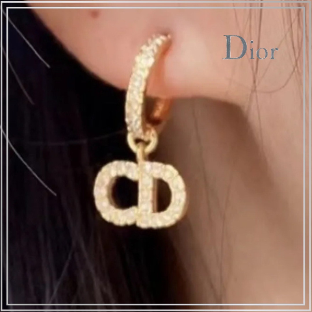 【輝くストーンが上品♪】◆Dior◆ピアス
