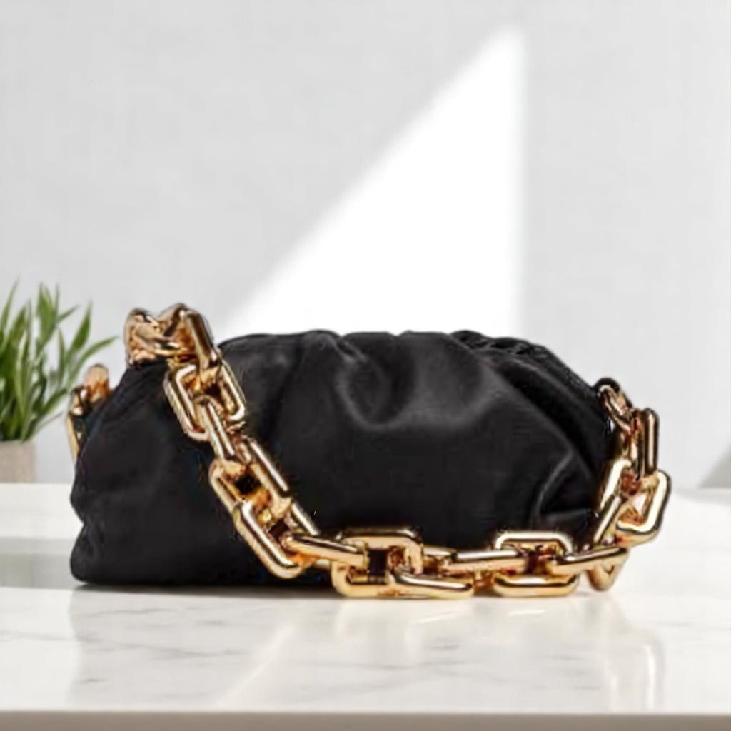 直営店☆BOTTEGA VENETA☆ Teen Chain Pouch ショルダーバッグ