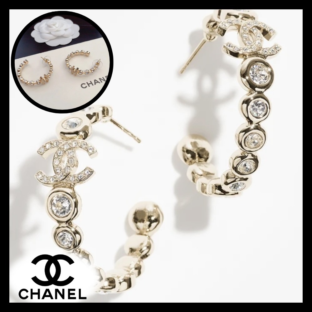 華やかな耳元に♡【CHANEL】フープ ピアス CCロゴ