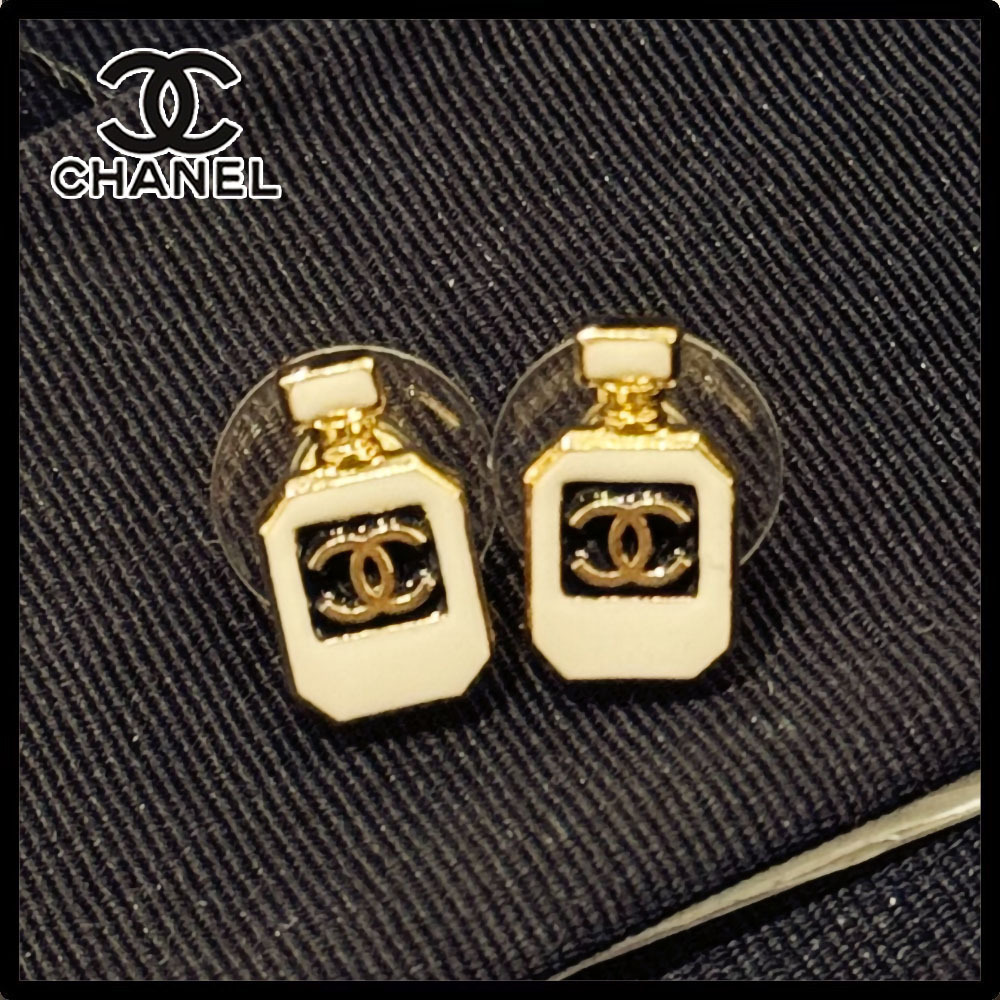 【香水ボトルｘCCロゴ☆エレガント】★CHANEL★ピアス