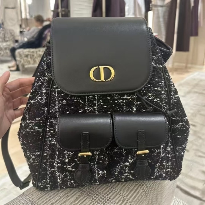 《ツイードが可愛い☆》Dior Caro バックパック ミディアム