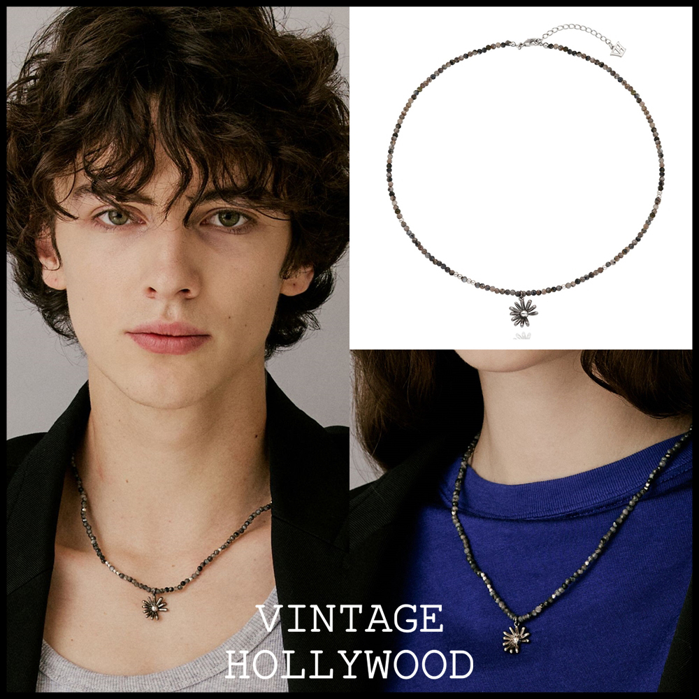 VINTAGE HOLLYWOOD ■ Flutter Daisy Beads Necklace