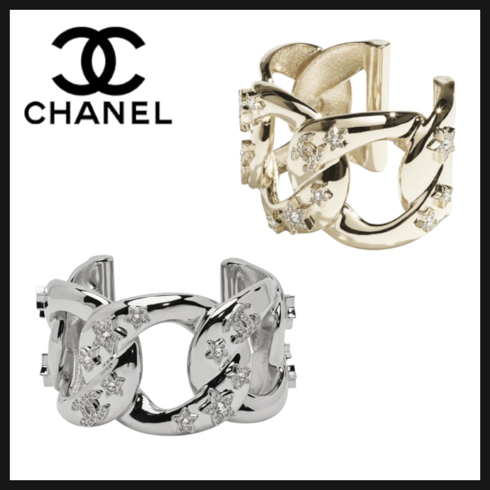 【キラキラで存在感抜群☆】CHANEL バングル