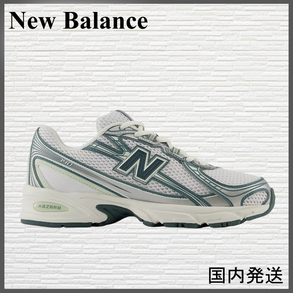 New Balance U740GR2 スニーカー 白とマーシュグリーン