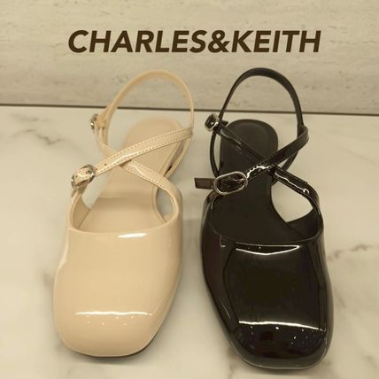 Charles&Keith(チャールズアンドキース) フラットシューズ