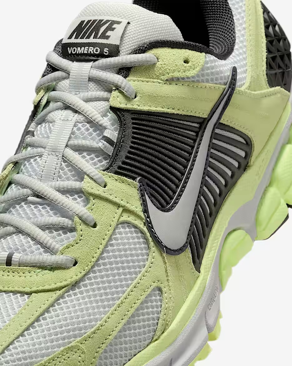 《☆超レア☆》☆NIKE☆Zoom Vomero 5☆Volt