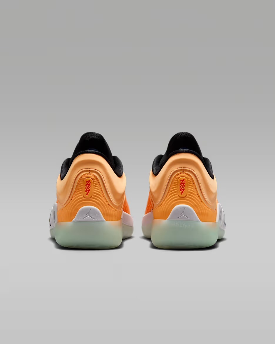 《☆レア☆》☆NIKE☆Zion 4 PF Basketball Shoes☆Orange