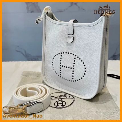 【白でコーデも明るく♡】HERMES エヴリン 16 TPM 希少カラー♪】HERMES エヴリン Neo Evelyne 16 TPM バッグ