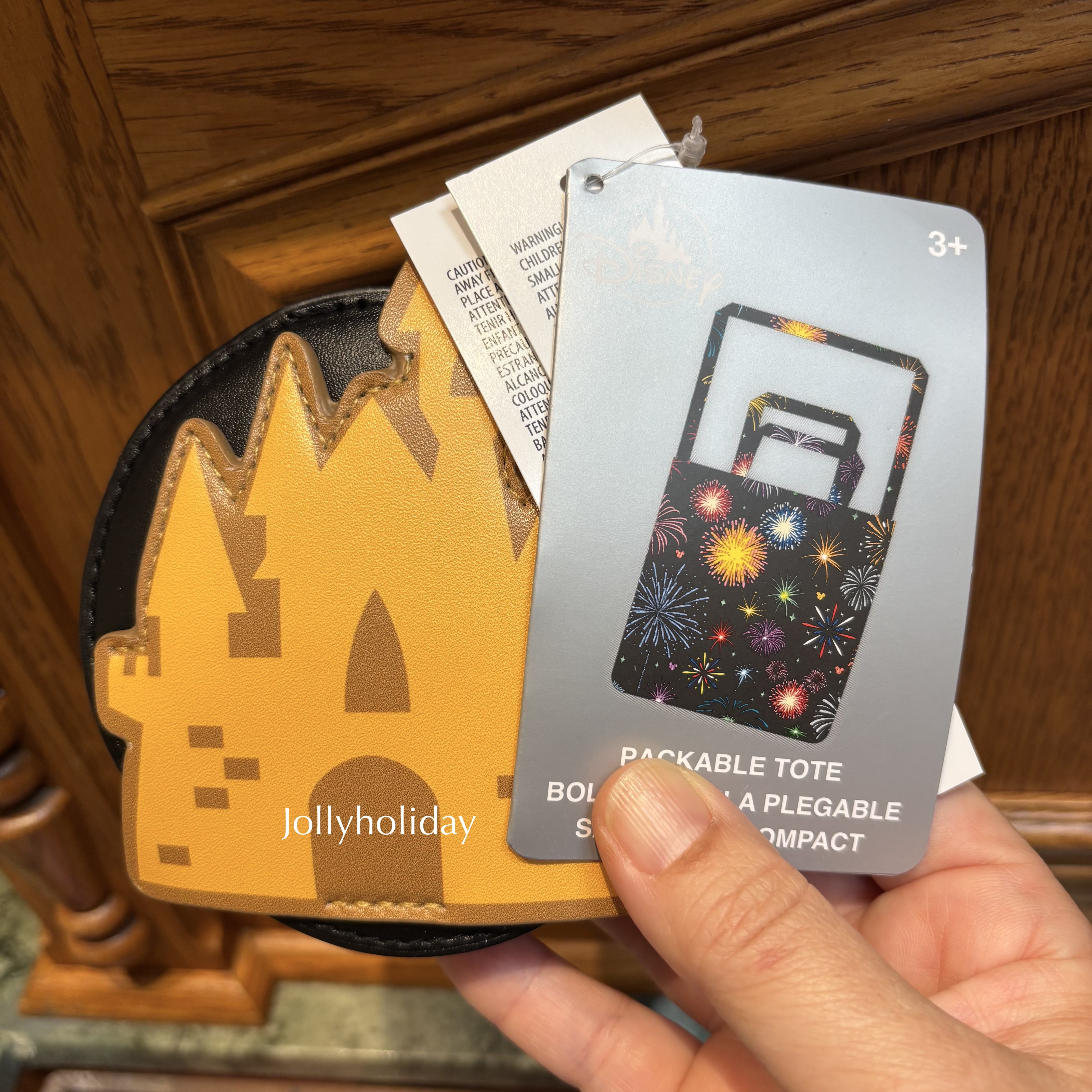 ☆US Disney Parks☆お城＆花火柄 折り畳める総柄エコバッグ