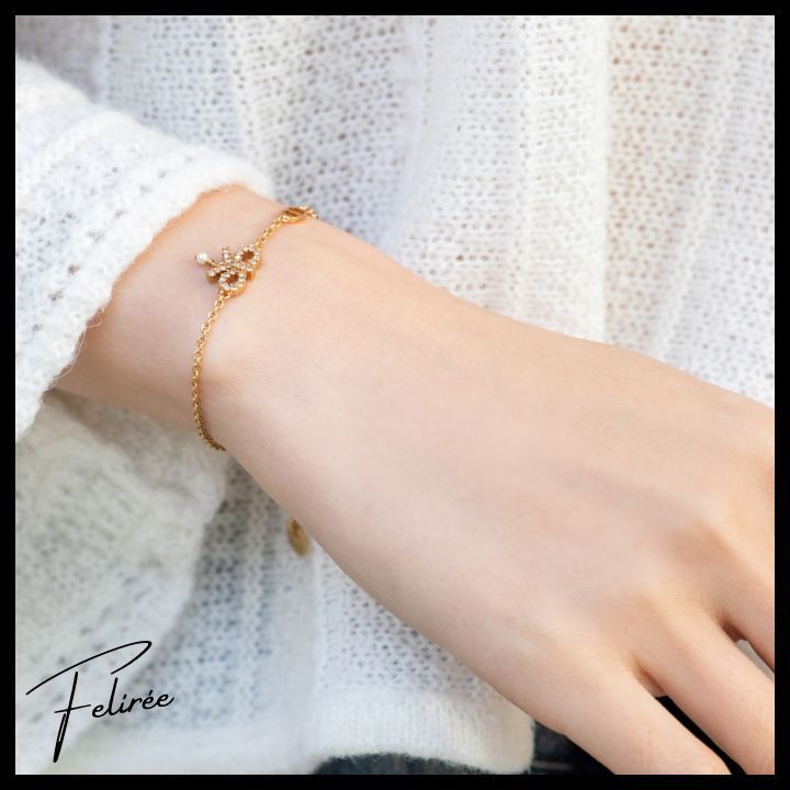 《気品溢れる》DIOR ブレスレット