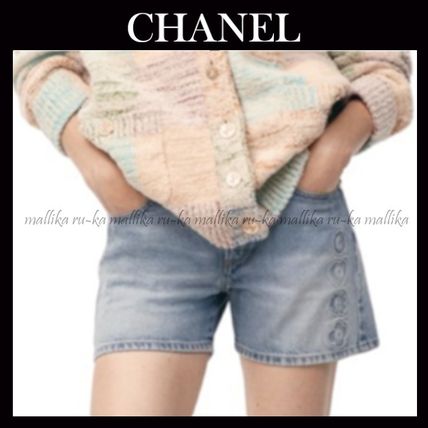 ◆CHANEL◆ ショート パンツ  エンブロイダリー デニム ブルー ブルー（青）系 CHANEL(シャネル) ショートパンツ(レディース