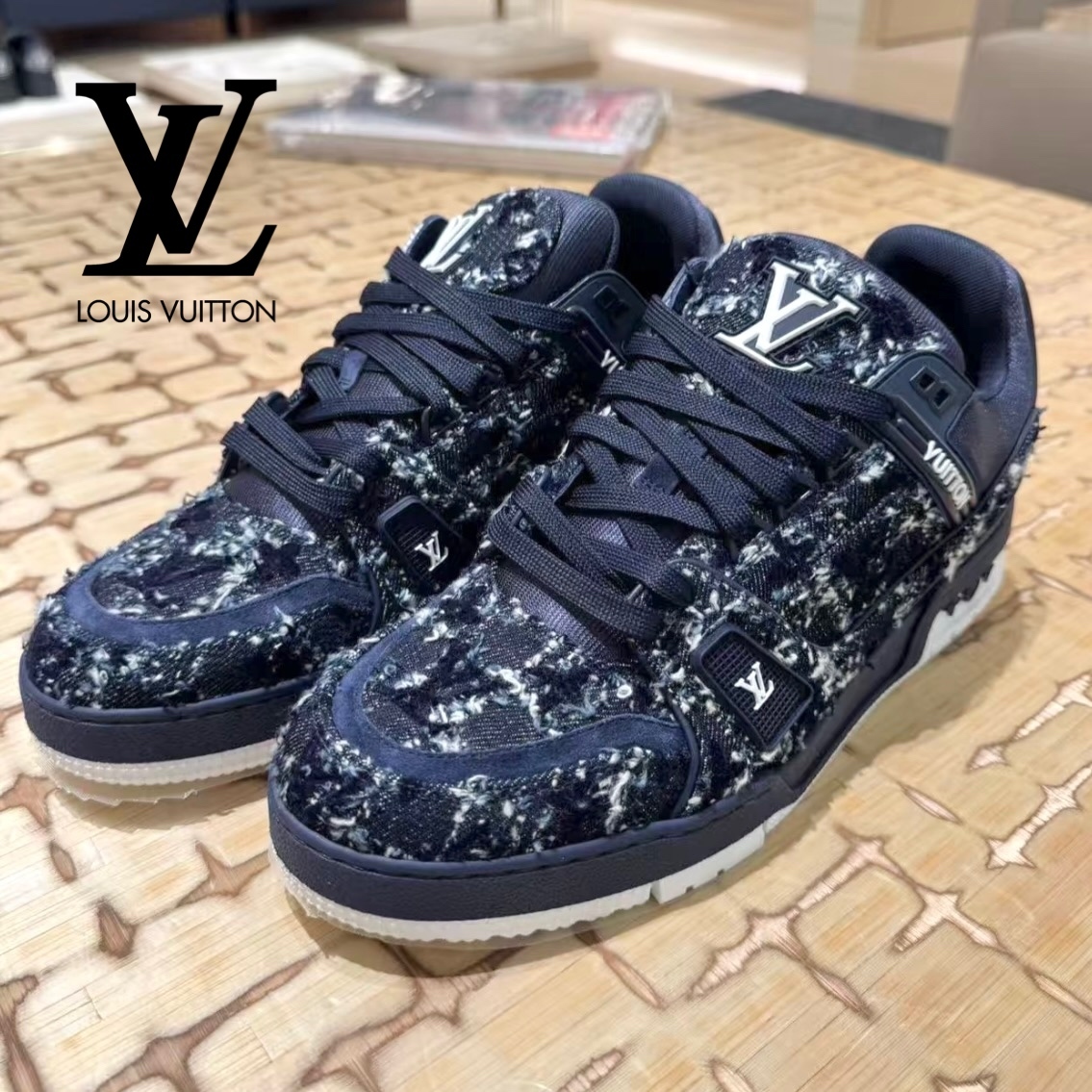 オシャレ☆【LOUIS VUITTON】LV トレイナー スニーカー
