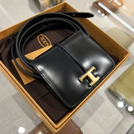 TOD’S ♪ カードホルダー タイムレス ♪ 首掛けOK カードホルダー TOD'S(トッズ) - 海外通販のBUYMA