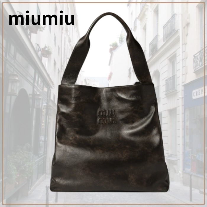 新品☆Miu Miu☆ロゴ エンボス ショルダーバッグ