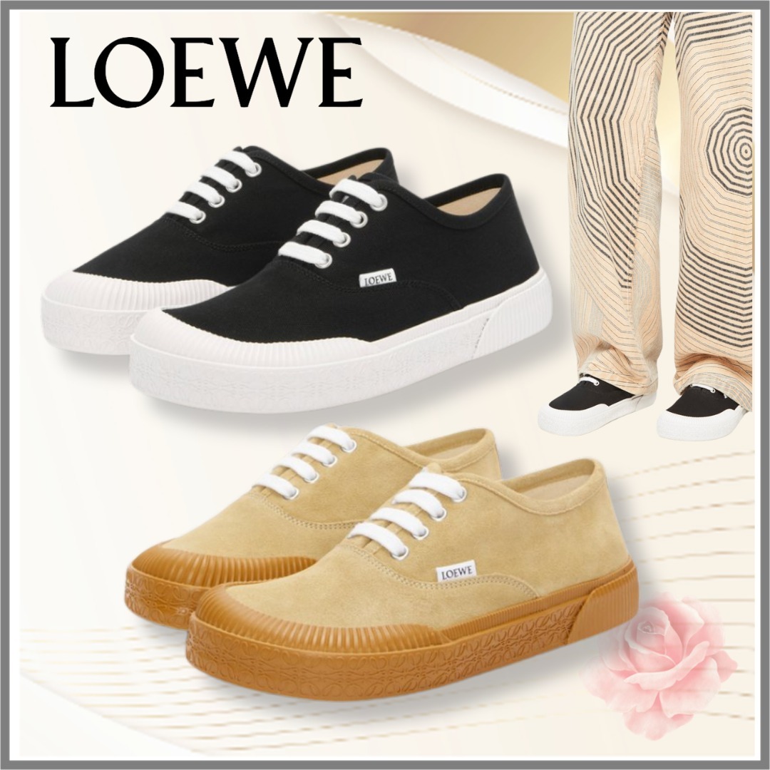 【LOEWE】スエード素材のTerra Vulcaレースアップスニーカー