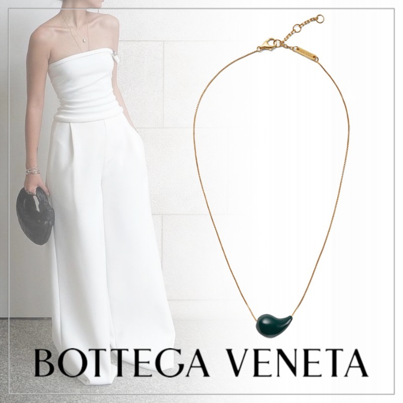 注目 BOTTEGA VENETA◆エナメル ドロップ ペンダント ネックレス