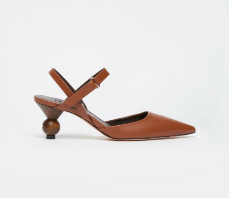 【日本未入荷＊送料無料】 Weekend Max Mara Leather slingbacks