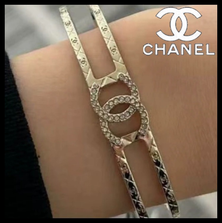 【素敵なデザイン♡】CHANEL バングル