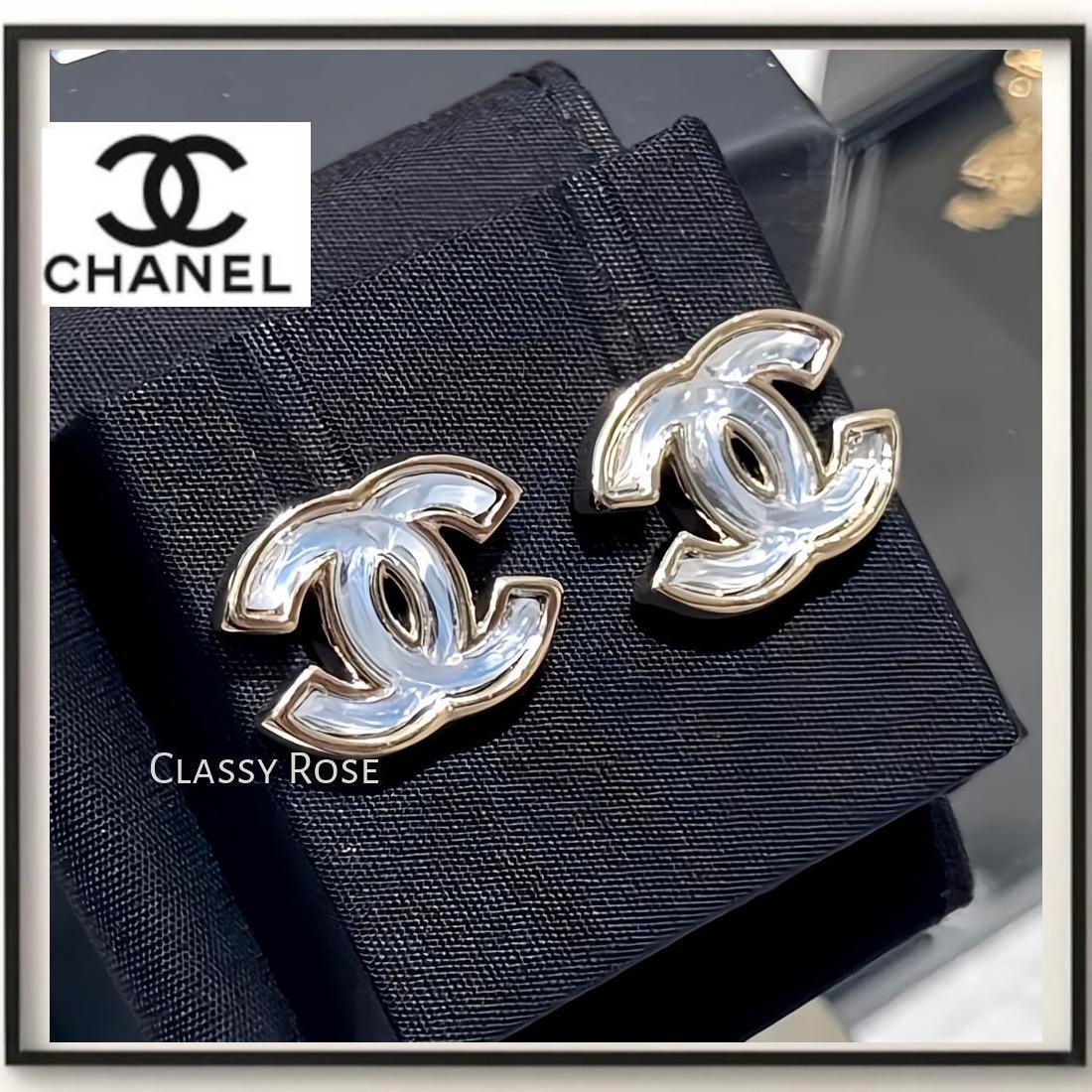 【CHANEL★透明感がお洒落】シャネル ピアス ロゴ