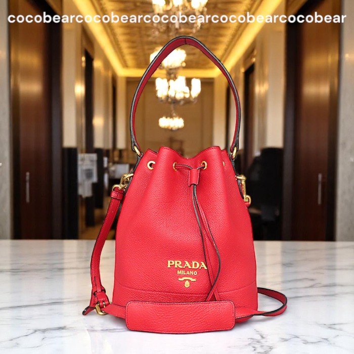 ☆PRADA☆プラダ☆バケット2-WAY バッグ