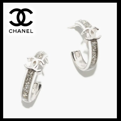 圧倒的存在感♪お洒落なデザイン☆【CHANEL】フープピアス